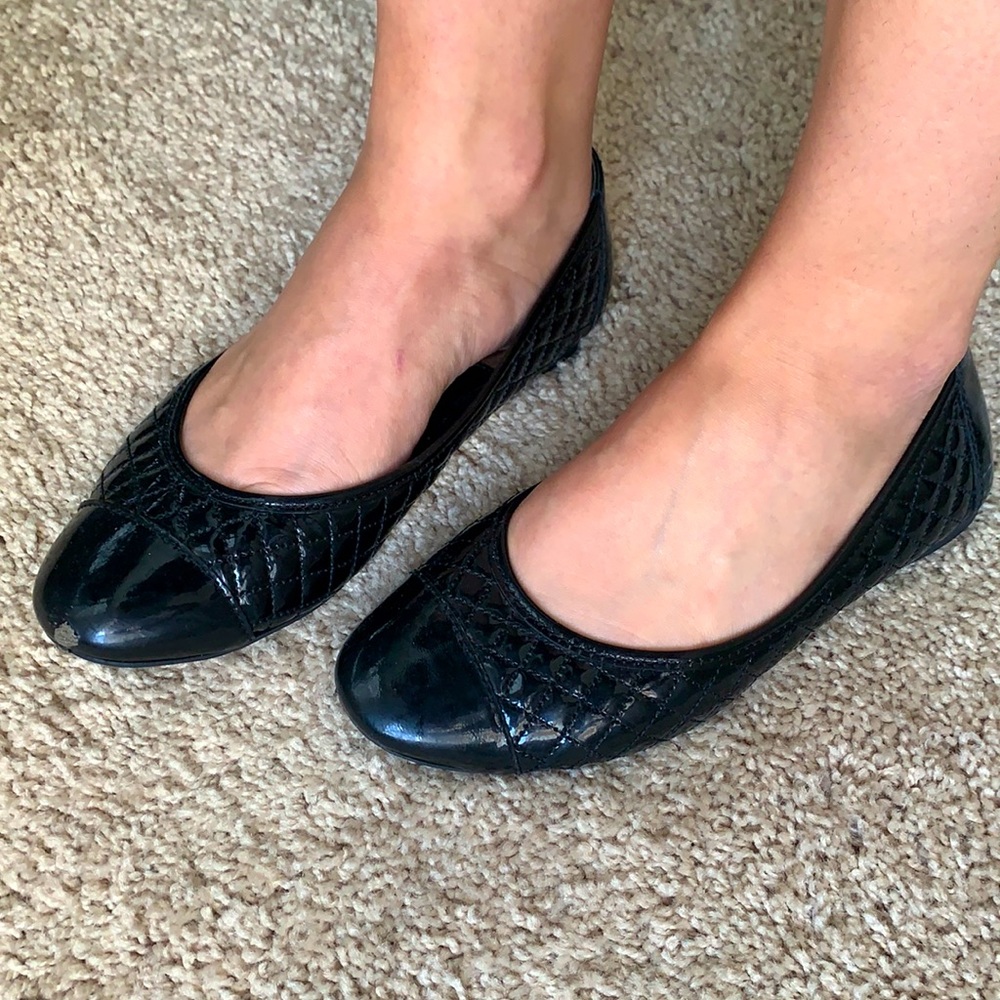Women’s flats